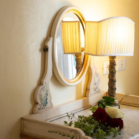 Home Grifondoro Affittacamere Genova Kültér fotó