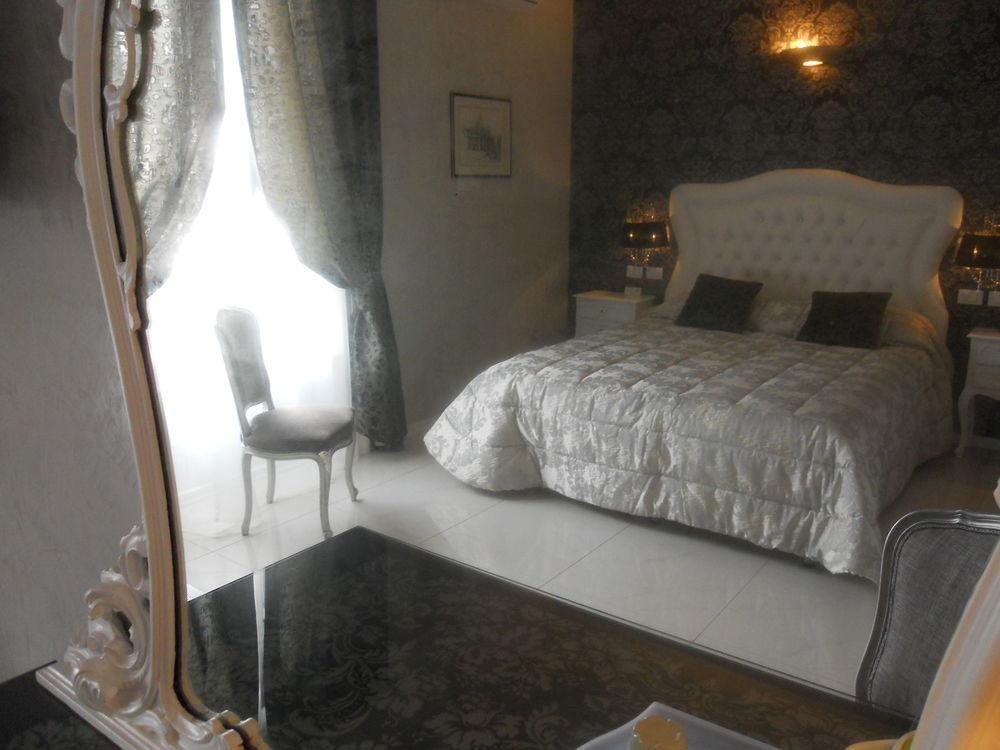 Home Grifondoro Affittacamere Genova Kültér fotó